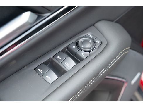 New 2026 GMC Yukon Elevation image 14