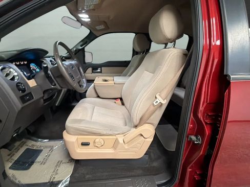 Used 2014 Ford F150 XLT w/ Equipment Group 302A Luxury AWD/4WD image 20