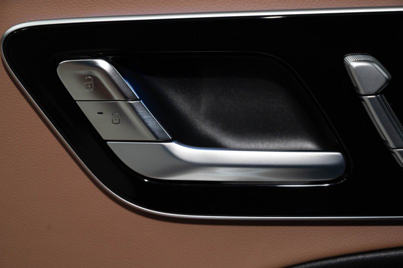 New 2027 Mercedes-Benz E 450 4MATIC Sedan image 21