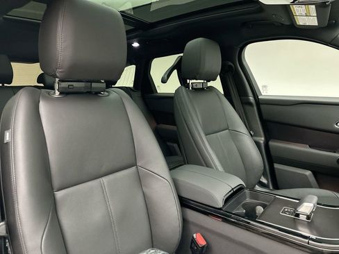 New 2026 Land Rover Range Rover Velar Dynamic SE image 14