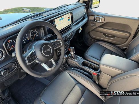 New 2025 Jeep Wrangler Sahara image 9