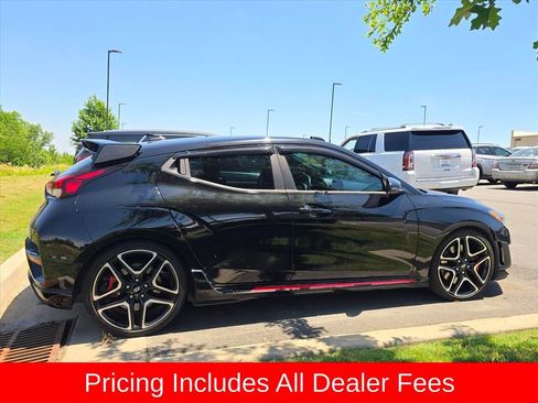 Used 2022 Hyundai Veloster N FWD image 5
