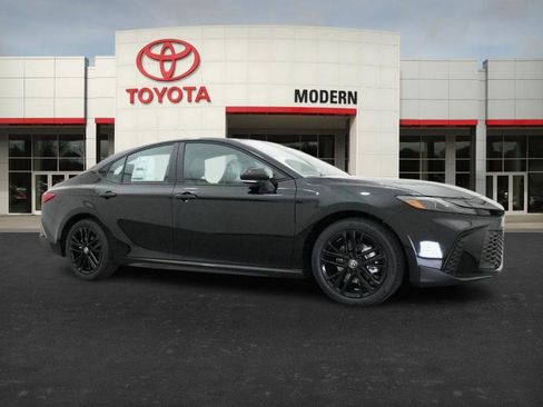 New 2026 Toyota Camry SE image 27