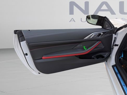 Used 2026 BMW M440i Coupe RWD image 15