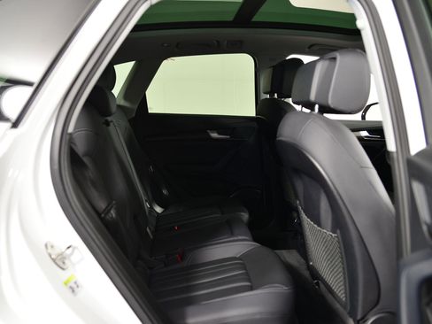 Certified 2023 Audi Q5 Premium w/ Convenience Package image 23