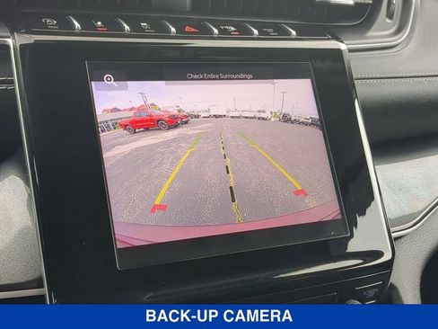 Used 2023 Jeep Grand Cherokee Laredo AWD/4WD image 14