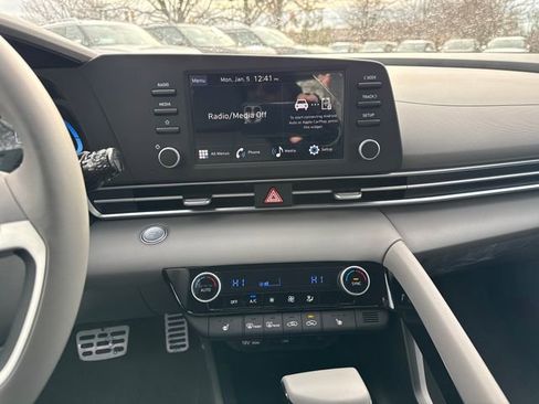New 2026 Hyundai Elantra SEL Sport image 19