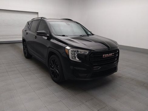 Used 2023 GMC Terrain SLE w/ Elevation Edition FWD image 13
