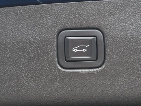 Used 2022 Chevrolet Blazer LT image 33