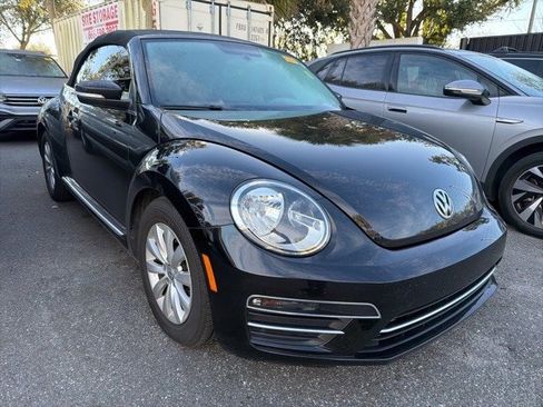Used 2018 Volkswagen Beetle 2.0T S image 4