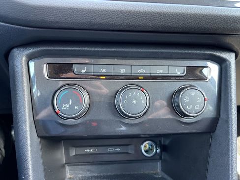 Used 2024 Volkswagen Tiguan S image 12