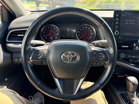 Used 2023 Toyota Camry XSE FWD image 14