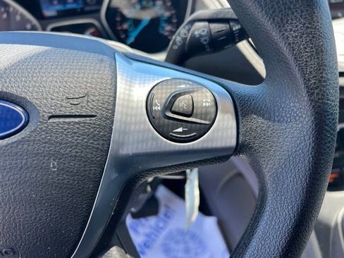 Used 2015 Ford Escape SE w/ SE Chrome Package FWD image 15