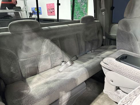 Used 1998 Chevrolet Silverado 2500 4x4 Extended Cab w/ Preferred Equipment Group 2 image 42