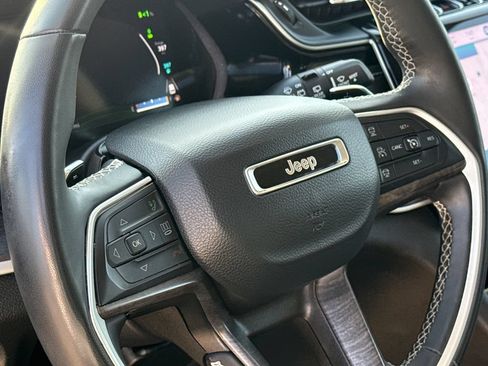 Used 2022 Jeep Grand Cherokee Limited 4xe AWD/4WD image 30