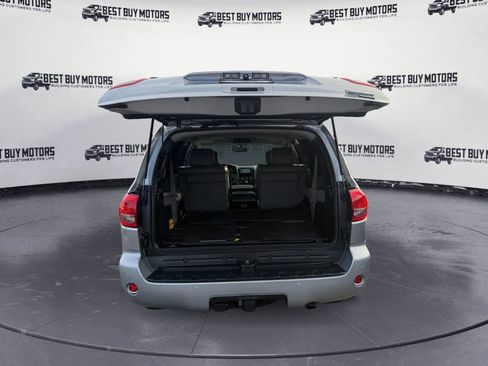 Used 2013 Toyota Sequoia Platinum image 40