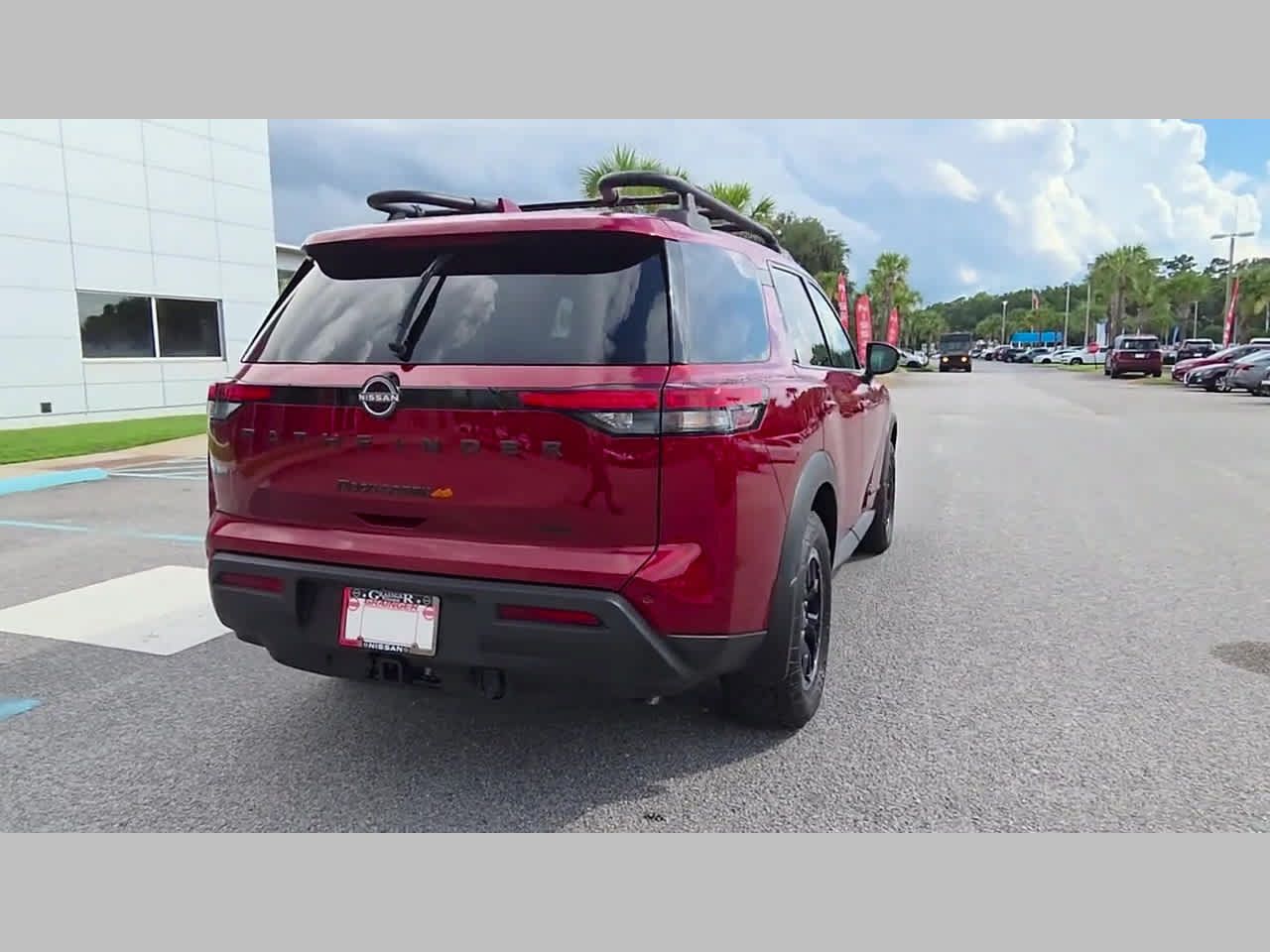Used 2024 Nissan Pathfinder Rock Creek AWD/4WD image 30