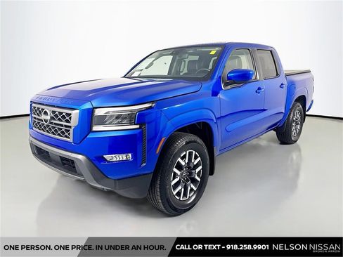 Used 2024 Nissan Frontier SL w/ Technology Package image 1
