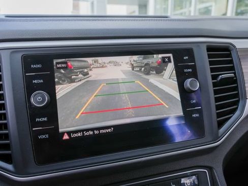 Used 2021 Volkswagen Atlas SE w/ Towing Package AWD/4WD image 52