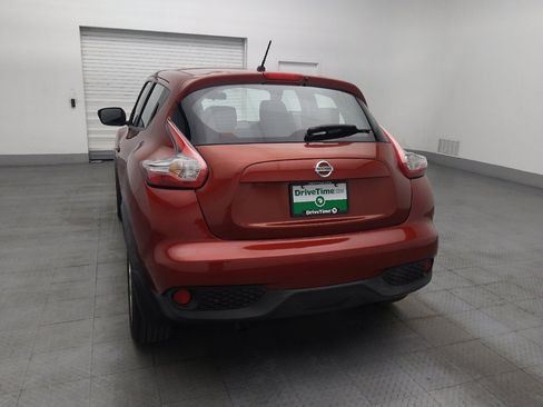 Used 2015 Nissan Juke S FWD image 6