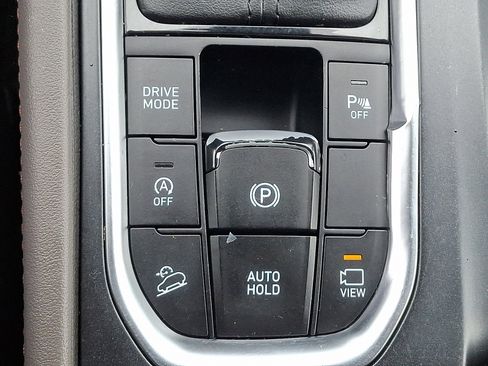 Used 2020 Hyundai Santa Fe Limited image 27