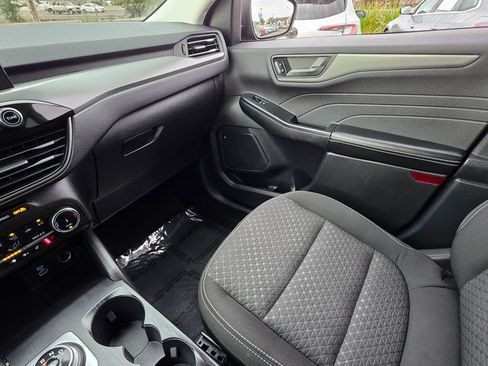 Used 2023 Ford Escape Active image 34