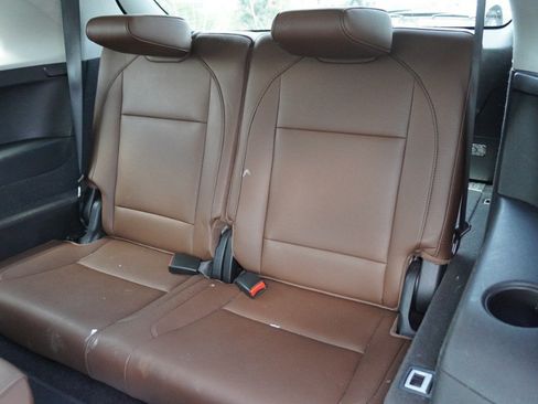 Used 2019 Acura MDX FWD w/ Advance Package image 12