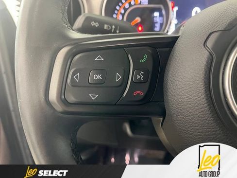 Used 2022 Jeep Wrangler Unlimited Sport AWD/4WD image 16
