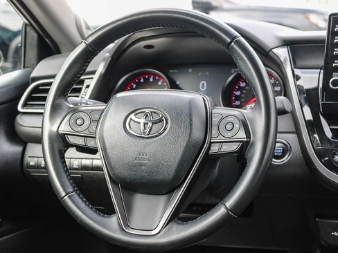 Used 2024 Toyota Camry XSE image 16