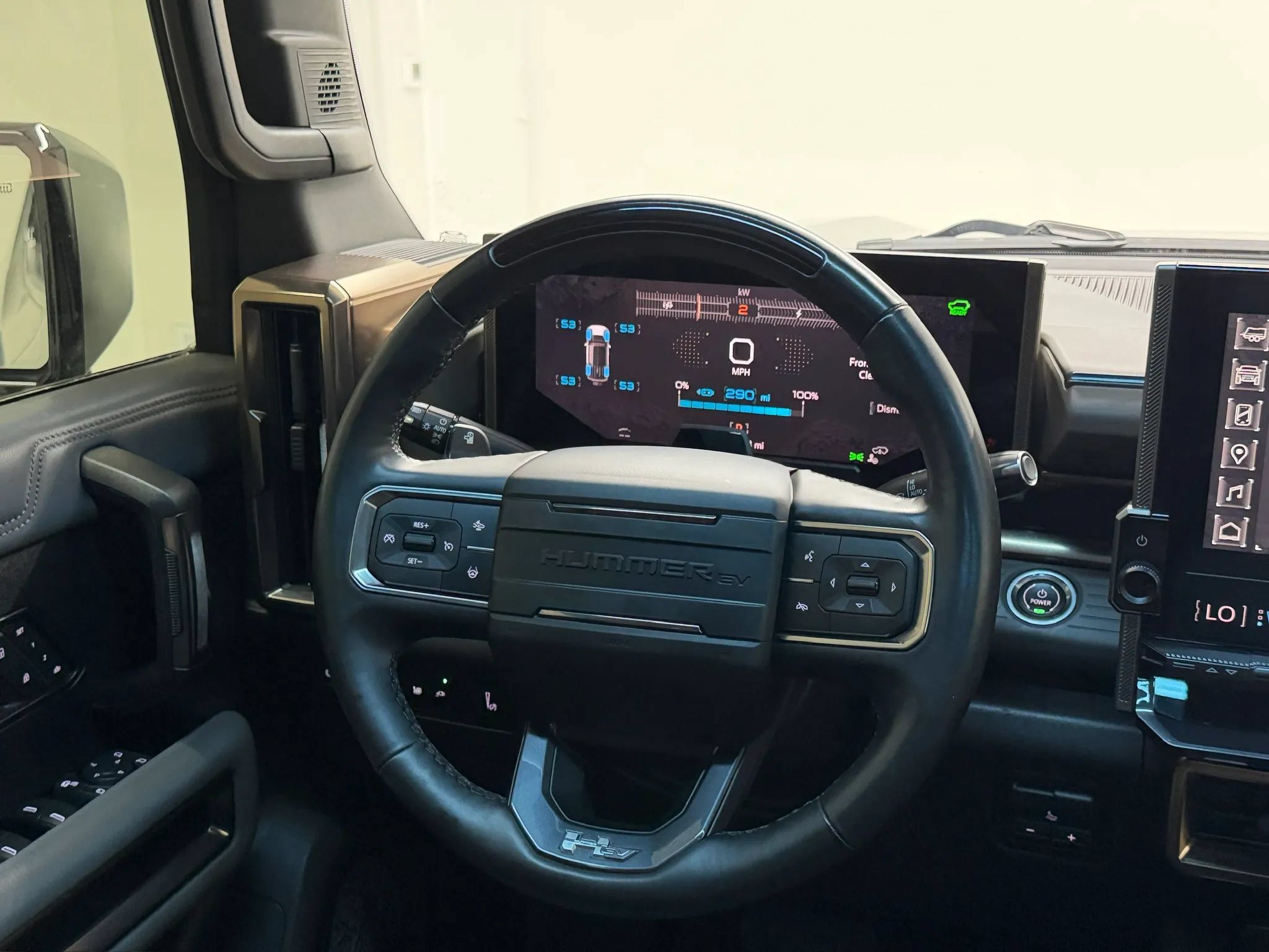 Used 2024 GMC Hummer EV 3X w/ LPO, Cargo Utility Package AWD/4WD image 71