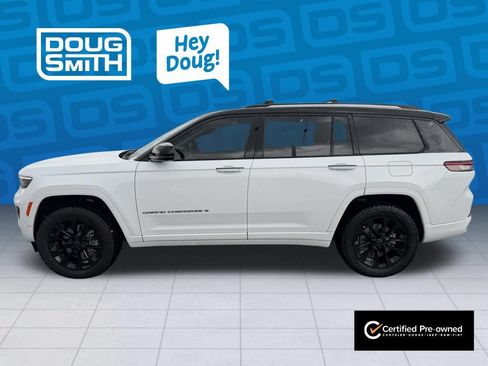 Used 2021 Jeep Grand Cherokee L Overland w/ Advanced Protech Group III AWD/4WD image 2