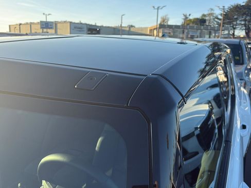 Used 2025 GMC Hummer EV 3X w/ LPO, Sport Package image 24