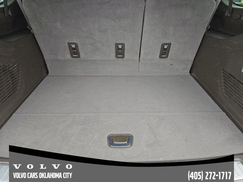 Used 2024 GMC Yukon XL Denali AWD/4WD image 27