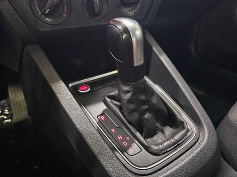 Used 2015 Volkswagen Jetta S FWD image 30