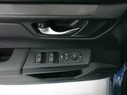 Used 2024 Honda CR-V EX image 11