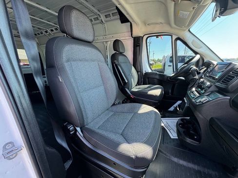 Used 2023 RAM ProMaster 2500 image 10