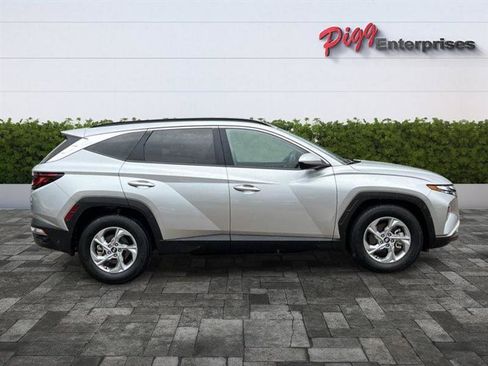 Used 2024 Hyundai Tucson SEL FWD image 7