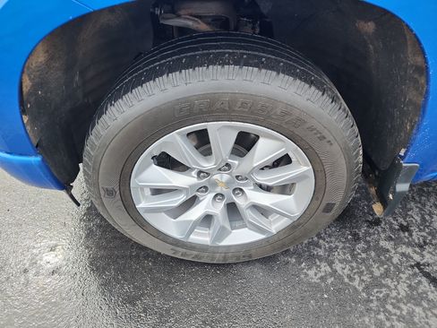 Certified 2024 Chevrolet Silverado 1500 Custom image 35