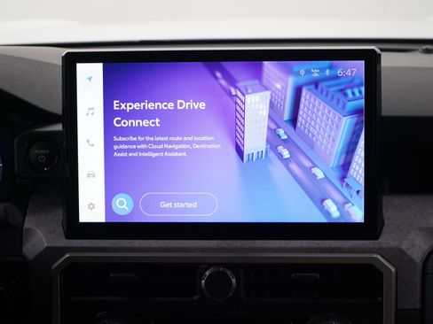 Used 2025 Toyota Tacoma Trailhunter image 14