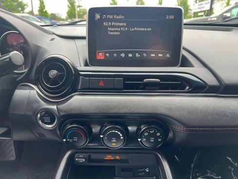 Used 2017 MAZDA MX-5 Miata RF Club w/ Brembo/BBS Package RWD image 18