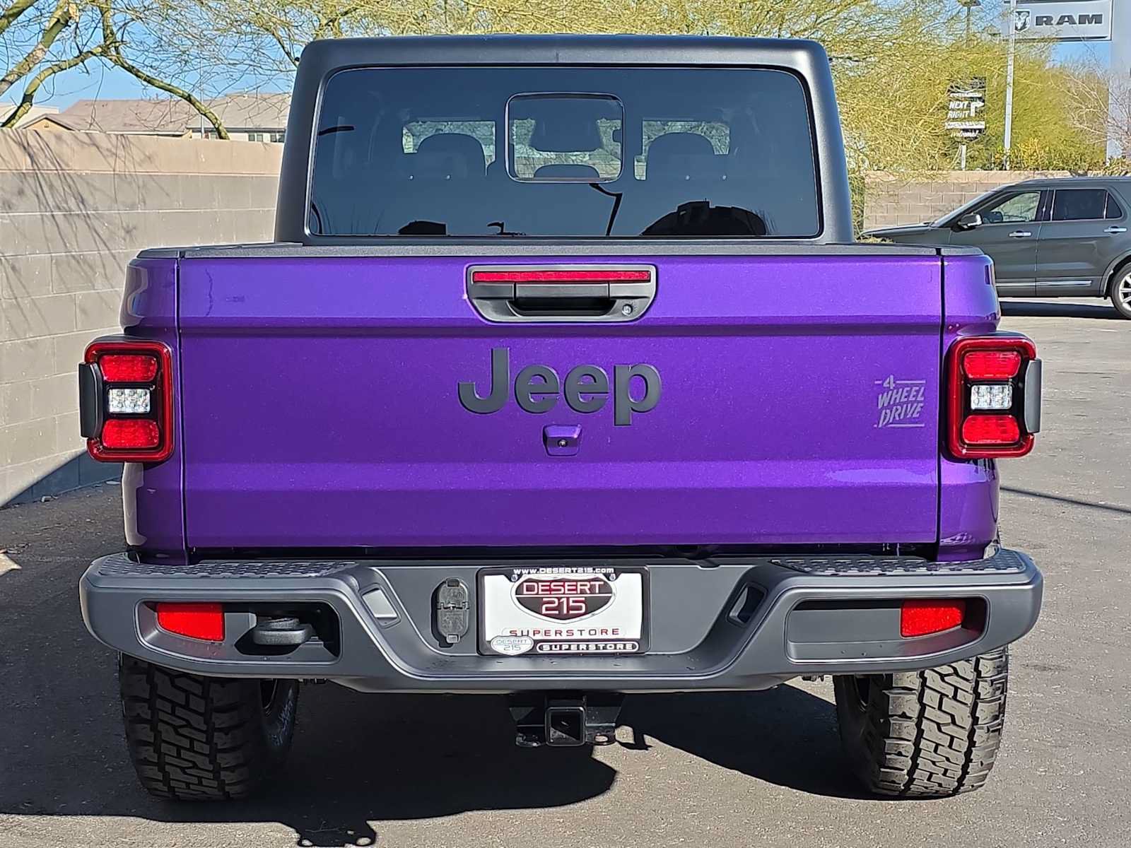 New 2026 Jeep Gladiator Sport AWD/4WD image 8