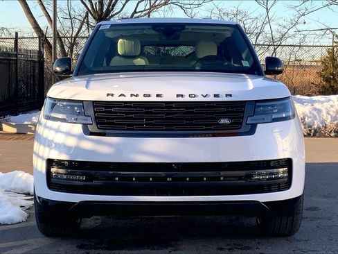 New 2026 Land Rover Range Rover SE AWD/4WD image 3