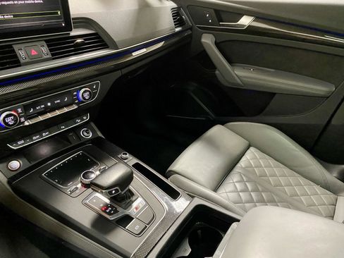 Used 2018 Audi SQ5 Prestige w/ Prestige Package AWD/4WD image 27