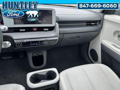 Used 2023 Hyundai Ioniq 5 SEL image 15