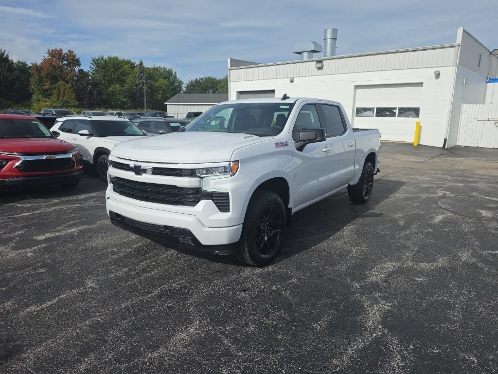 New 2026 Chevrolet Silverado 1500 RST w/ Z71 Off-Road Package AWD/4WD image 3