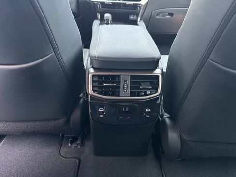 Used 2024 Lexus RX 350 Premium Plus w/ Convenience Package FWD image 17