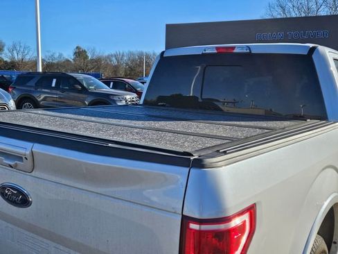 Used 2019 Ford F150 Lariat w/ Trailer Tow Package image 7