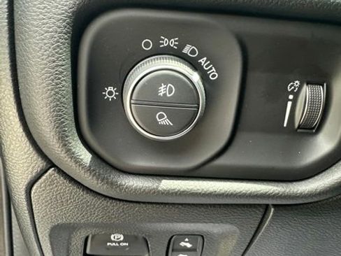Certified 2024 RAM 1500 Big Horn AWD/4WD image 21