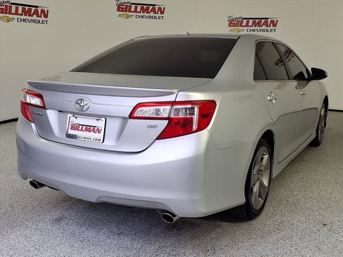 Used 2012 Toyota Camry SE image 7