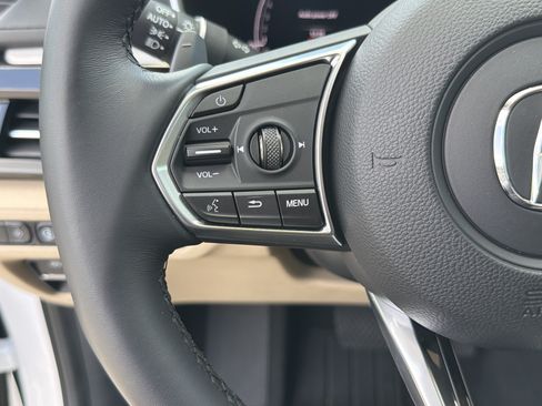 Certified 2026 Acura MDX FWD w/ Technology Package image 19